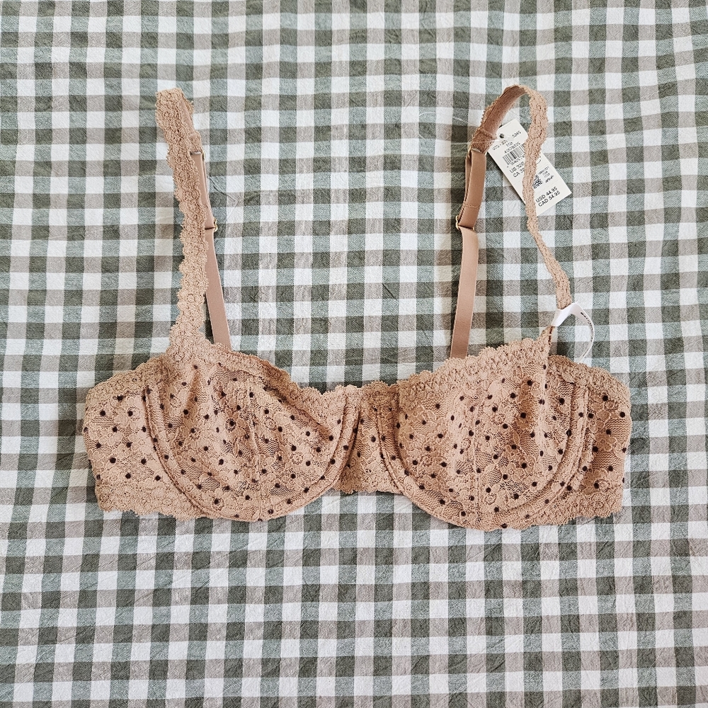 Show Off Vintage Lace Balconette Bra - Beach Dune NWT